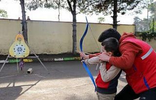 Bu etkinlikle öğrencilerin el-kol koordinasyonu...