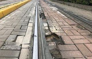 Bu güzergâhta bulunan tramvay yolunda neredeyse...