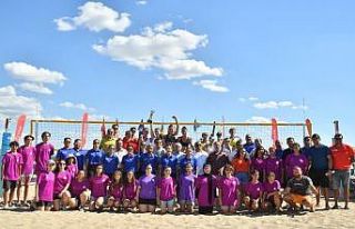 Burhaniye’ de 2022 yılında 3590 sporcuya lisans...