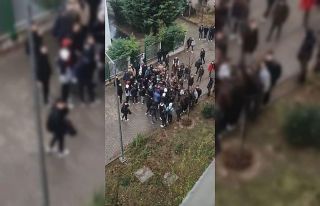 Bursa’da liseli gençlerin tartışma anları kameralarda