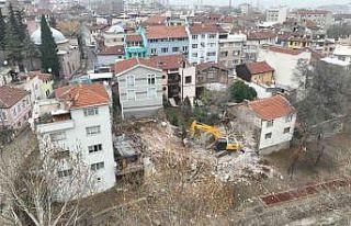Bursa’da riskli yapılar ortadan kaldırılıyor