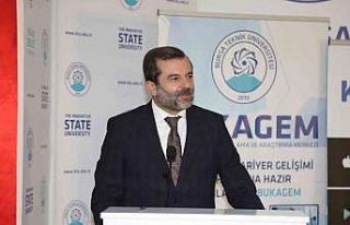 Bursalı esnaf, Kollektif Kariyer Merkezi ile dijitale...