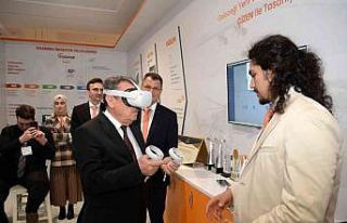 BUÜ’de Dijital Dönüşüm Teknolojileri Fuarı...