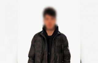 Çaldığı klima motorunu motosiklete yükleyip götürdü