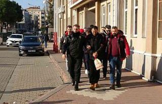 Çanakkale’de Orta Asya ve Afrika uyruklu 14 kadını...