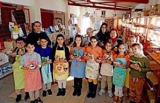 Çeşmeli öğrenciler, ’Tüketen değil, üreten...