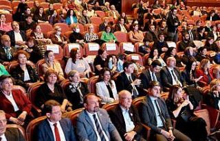 Çiğli Belediyesinin kadınlara özel projesine ödül