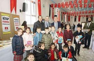 Çivril Belediyesi kitapları okuyucularıyla buluşturdu