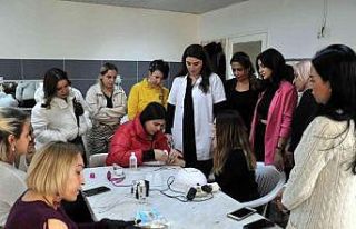 Çukurova Belediyesinin kuaförlük kursu ilgi görüyor