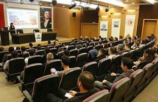 DENİB Akademi ihracatçıları bilgilendirmeye devam...