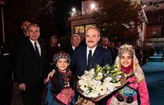 Denizli’de 250 genç otomotiv ve yazılım sektöründe...