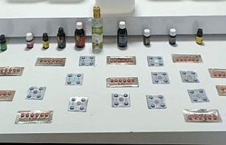 Denizli’de kaçak cinsel ilaç ele geçirildi