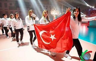 Denizlili sporcularında yer aldığı Türkiye Golbol...