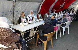 Diyarbakır annelerinin HDP’ye karşı direnişi...