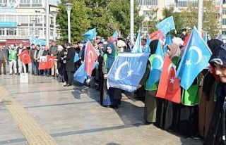 Doğu Türkistan’daki Çin zulmüne kınama