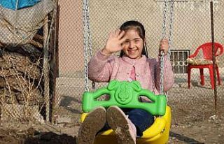 Down sendromlu Ayşe’nin salıncak hayali gerçeğe...