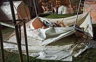 Düzce’de çadırları lodos vurdu