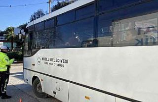 Ekipler geçit vermedi, kış lastiği olmayanlara...