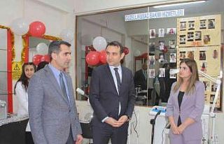 Elazığ’da bir lisede modern saç bakım ve cilt...