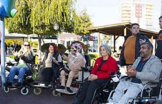 Engelsiz Yaşam Parkı özel misafirlerine ev sahipliği...