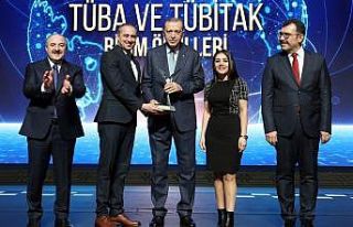 Erdoğan’dan HKÜ’ye ödül