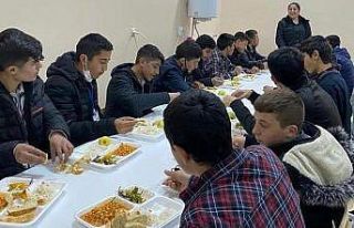 Erzurum’da 13 bin öğrenciye ücretsiz yemek