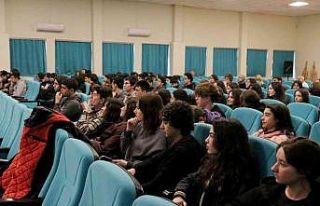 Etkinlikler ‘Uzaktaki Yakın: Adapazarı’ söyleşisi...