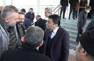 EYT Müjdesi sonrası SGK önünde uzun kuyruklar...