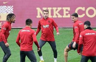 Galatasaray hazırlıklarını sürdürdü