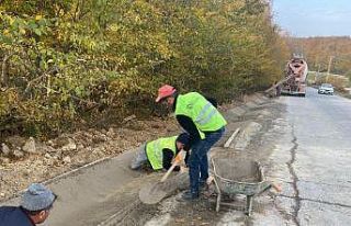 Gebze’de köy yolları V kanal imalatı ile korunuyor
