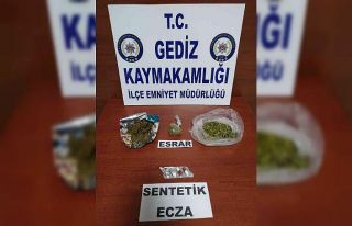 Gediz’de bir kişinin üzerinde uyuşturucu yakalandı