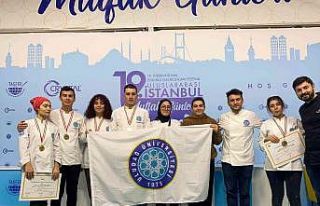 Geleceğin şeflerinden büyük başarı