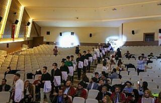 Geleceğin veterinerleri önlük giydi