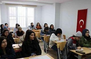 Gençler hayallerine kavuşuyor