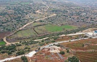 Göksüncük ve Yalangöz mahallelerine kilitli parke...