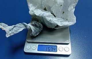 Güven timlerini görünce kaçmaya çalışan torbacı...