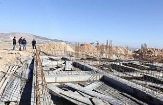 Hayvan hastanesi inşaatı hızla devam ediyor