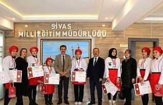 Helalinden 8 madalyayla Sivas’a döndüler