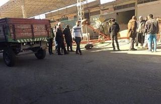 Helezonun altında kalan işçi yaralandı