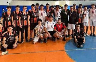 Hentbolda şampiyonlar belli oldu