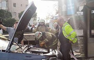 İstanbul’da faciadan dönüldü: Lüks araç taksi...