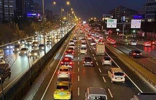 İstanbul’da haftanın ilk iş gününde trafik...