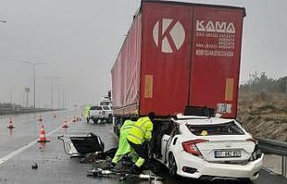 İzmir-İstanbul Otoyolunda feci kaza: 2 ölü 2 yaralı