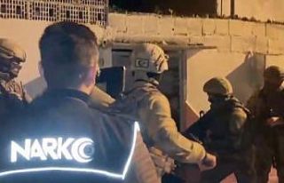 İzmir’de 50 adrese eş zamanlı zehir baskını:...