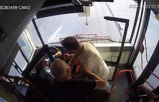 İzmir’de kadın şoförü darp eden kişiye 2 yıl...