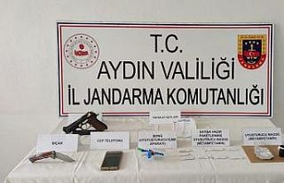 Jandarmadan uyuşturucuya geçit yok: 5 gözaltı