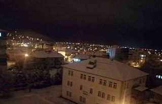 Kahramanmaraş’ın Afşin ilçesinde eğitime kar...