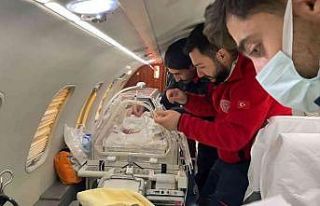 Kalp rahatsızlığı olan 3 günlük bebek İstanbul’a...