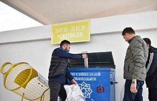 Karesi Belediyesi atık getirme merkezine ilk atıklar...