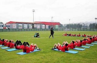 Karşıyaka, ikinci devre hazırlıklarına başladı